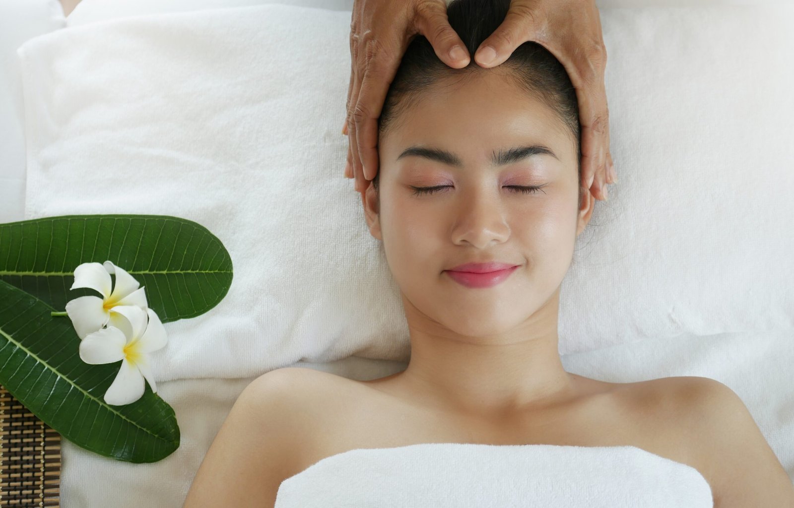 Japanese head spa scalp treatment with relaxing massage at Aoki Head Spa & Skin